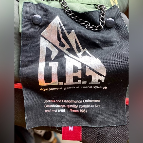 Equipment General Technique Women’s Vest - Picture 13 of 14